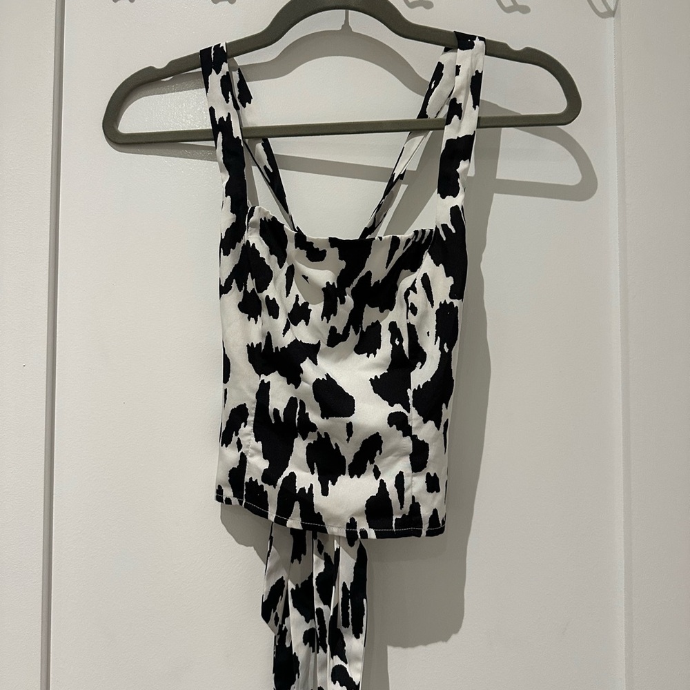 Superdown cow print top - Picture 2 of 5